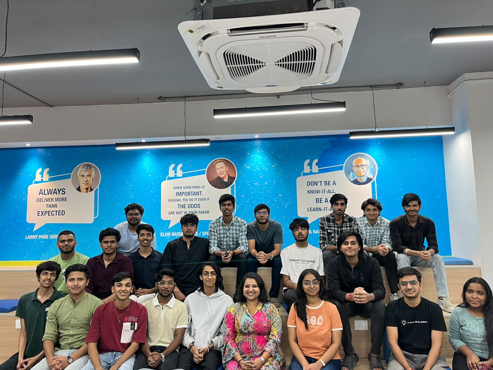 TEAM SYNC & MEETUP